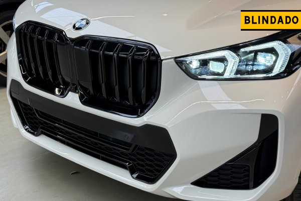 BMW X1 2.0 16V TURBO GASOLINA SDRIVE20I M SPORT STEPTRONIC 2025/2026 BMW X1 2.0 16V TURBO GASOLINA SDRIVE20I M SPORT STEPTRONIC 2025/2026